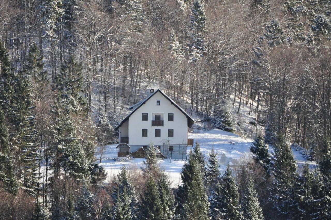 Apartments Pri Marjetki Cerkno Eksteriør billede